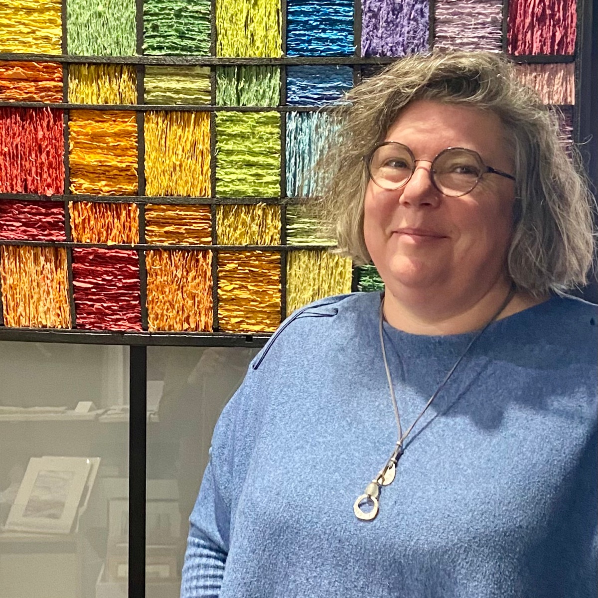Anne Locmant, artiste plasticienne recycleuse : sublimer le rebut pour en révéler toute sa valeur
